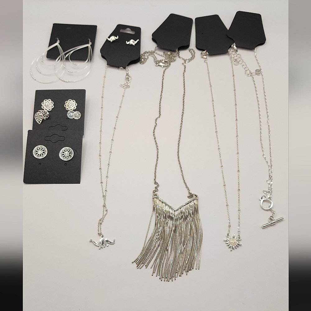 Jewelry Lot - 7 pieces - Silver